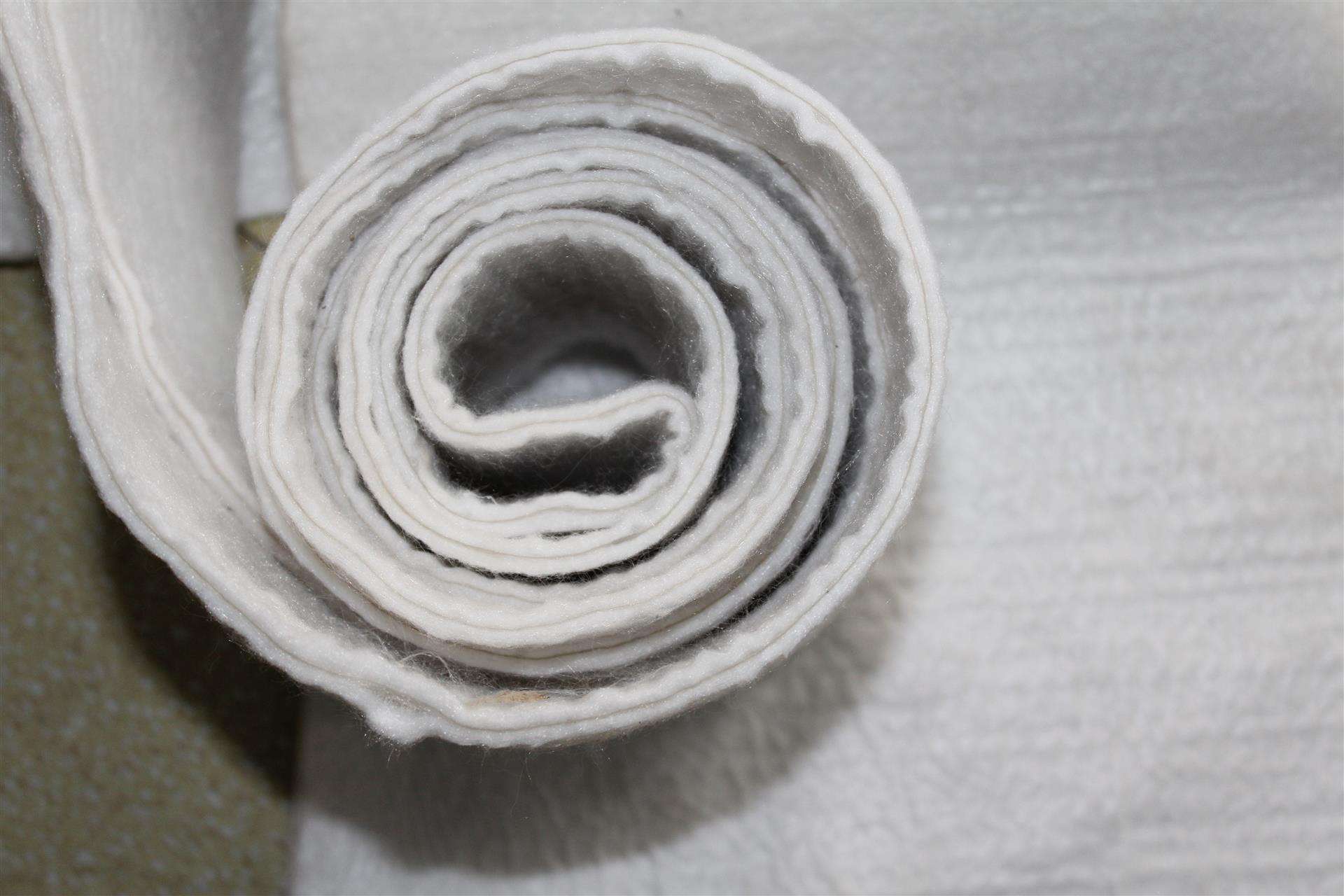 0.4mm兩布一膜施工幅長和幅寬有什么要求？